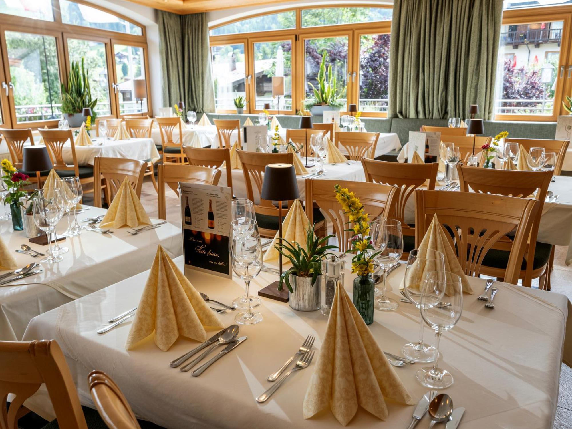 Alpen Glück Hotel Kirchberger Hof Kirchberg in Tirol Exterior foto