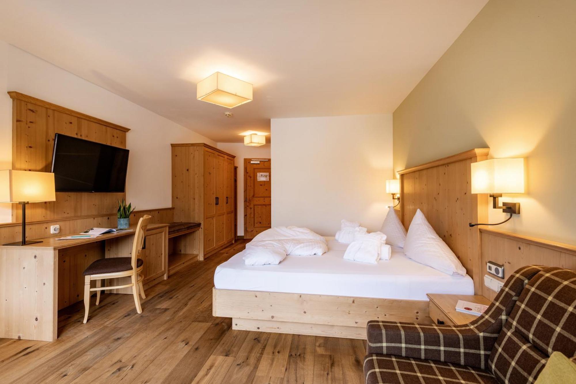 Alpen Glück Hotel Kirchberger Hof Kirchberg in Tirol Exterior foto